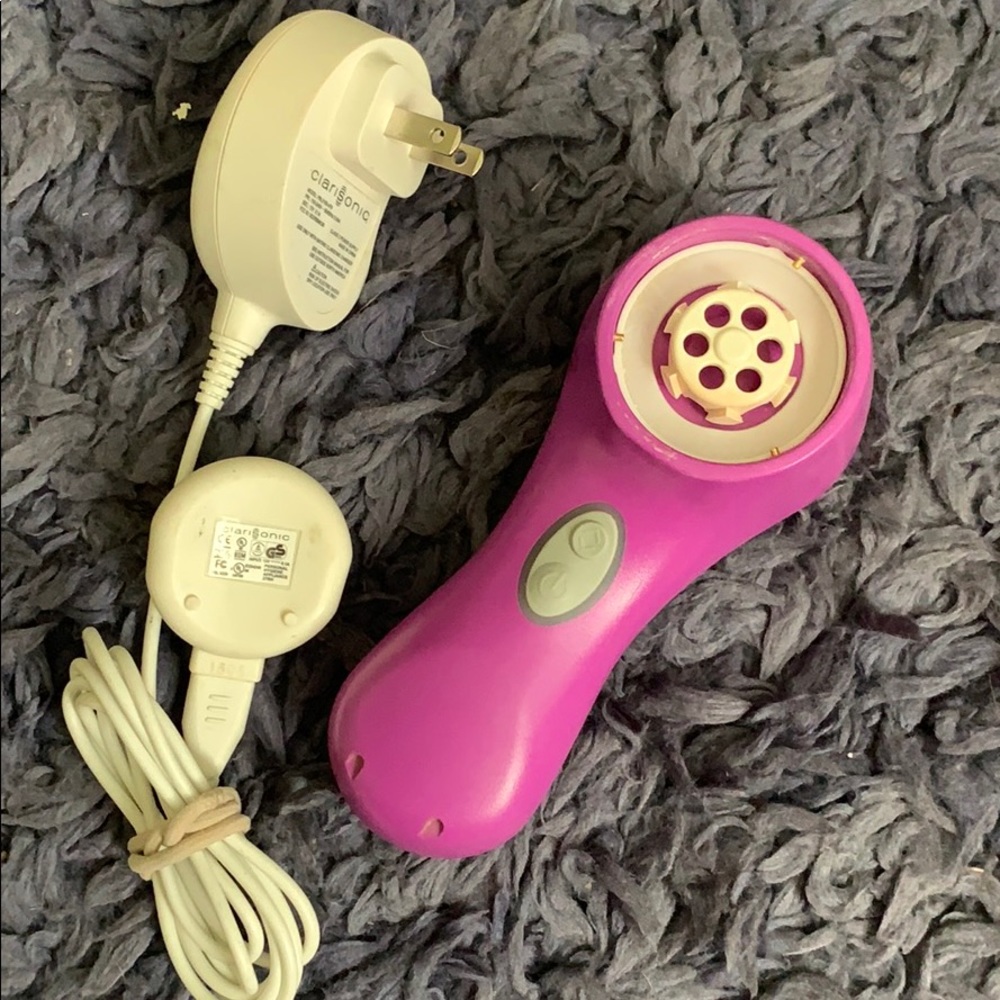 Clarisonic Mia 2 Facial cleansing brush